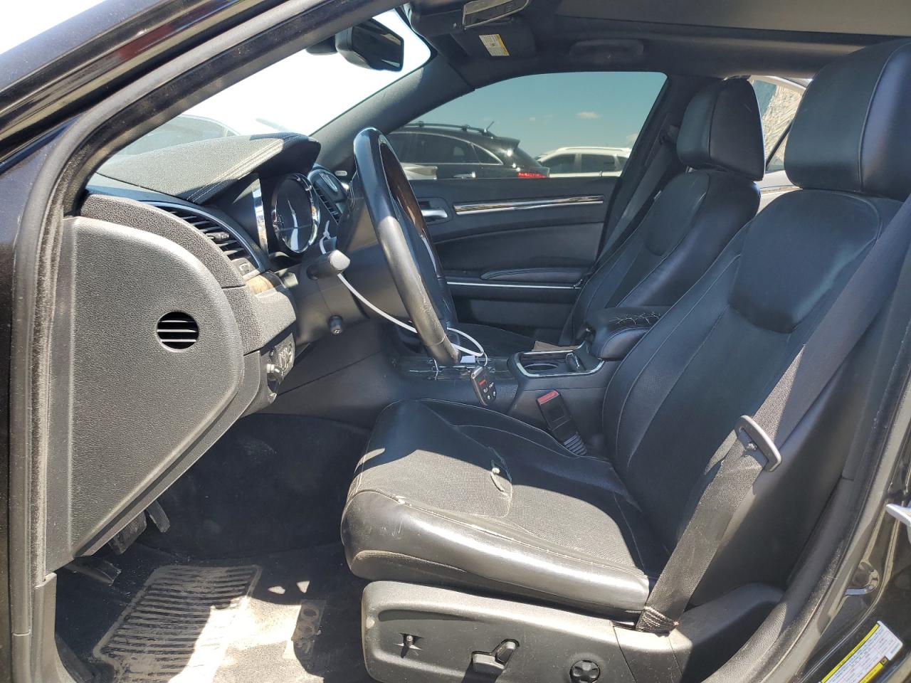 2011 Chrysler 300C VIN: 2C3CA6CT7BH528043 Lot: 53865974