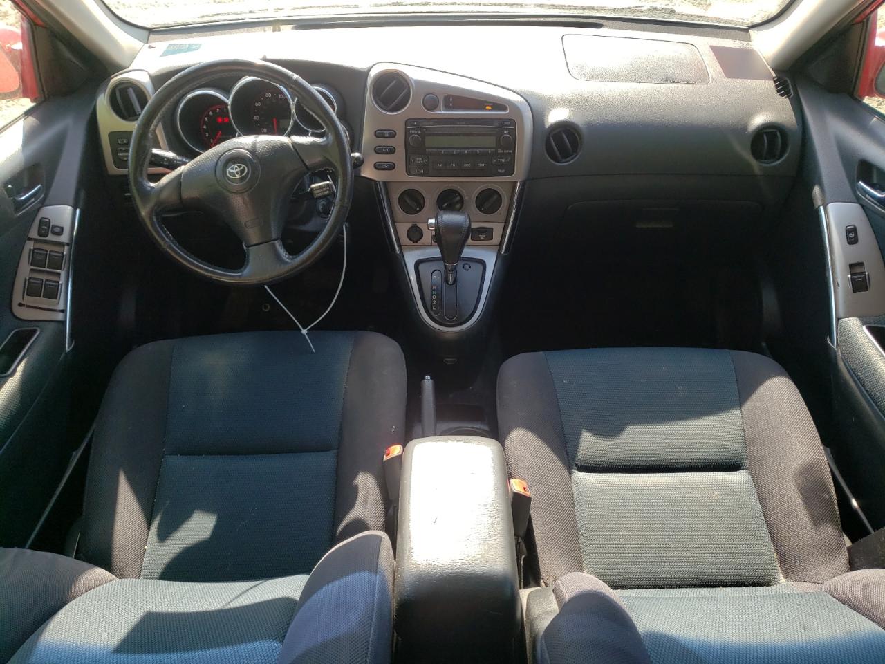 2005 Toyota Corolla Matrix Base VIN: 2T1LR32E45C365307 Lot: 55326184