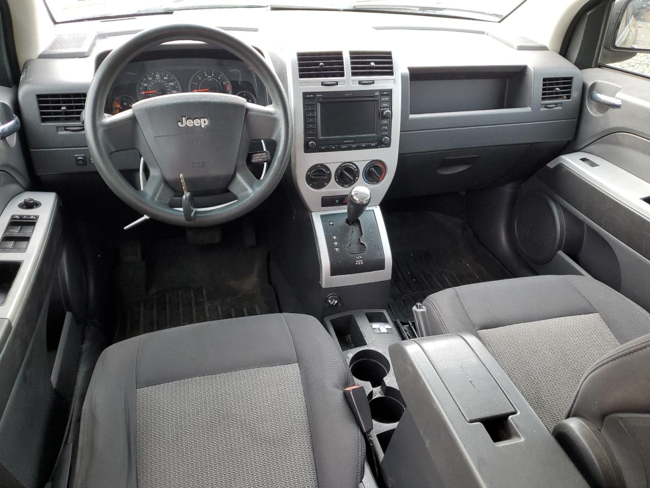 2008 Jeep Compass Sport VIN: 1J8FF47W68D577638 Lot: 53706584