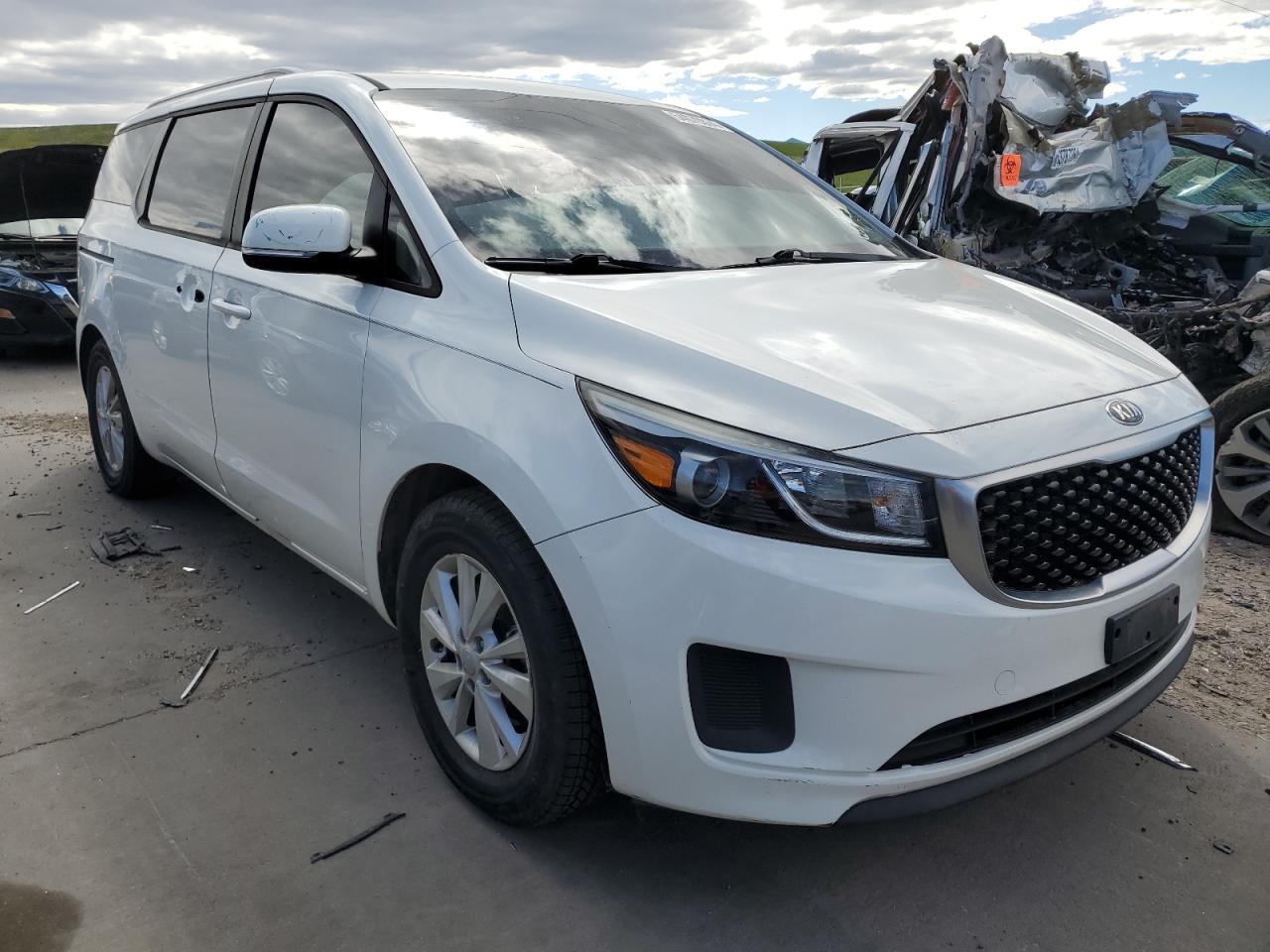 2015 Kia Sedona - Image 4