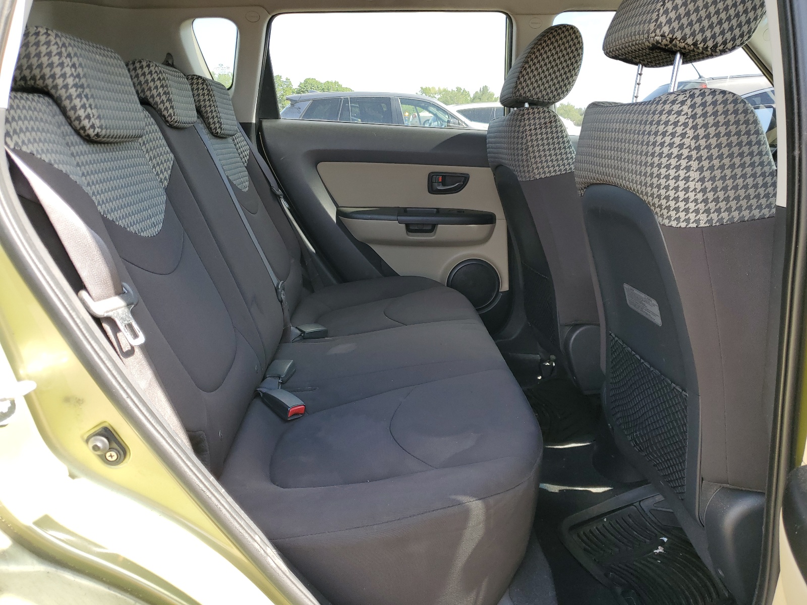 KNDJT2A26A7133149 2010 Kia Soul +