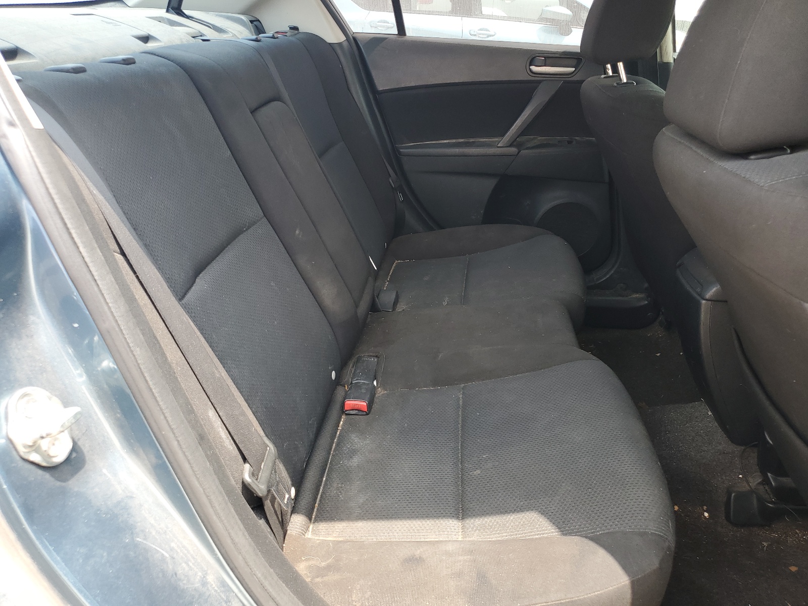 JM1BL1VF3B1485055 2011 Mazda 3 I