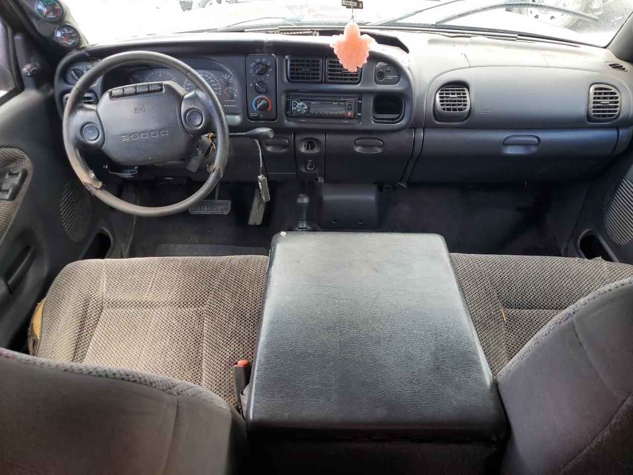 2000 Dodge Ram 2500 VIN: 3B7KF2362YG138794 Lot: 54633444