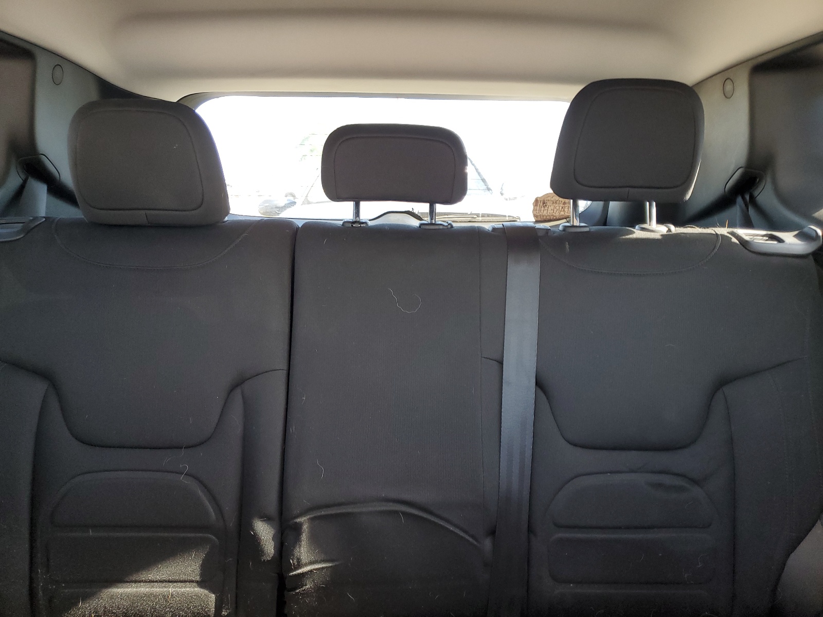 ZACNJABB6KPK24648 2019 Jeep Renegade Latitude