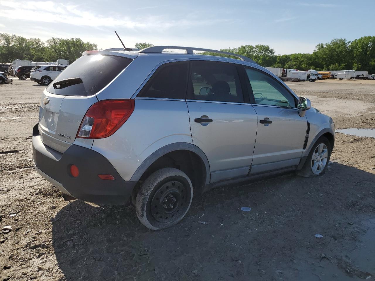 2014 Chevrolet Captiva - Image 3