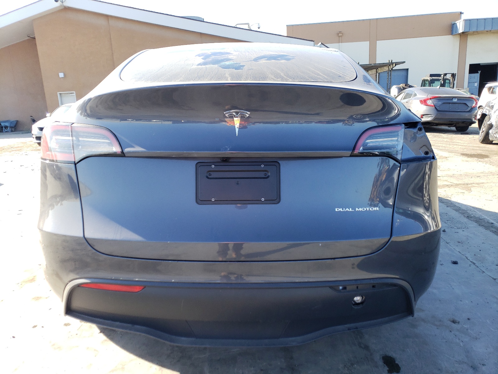 7SAYGDEE5PF935653 2023 Tesla Model Y