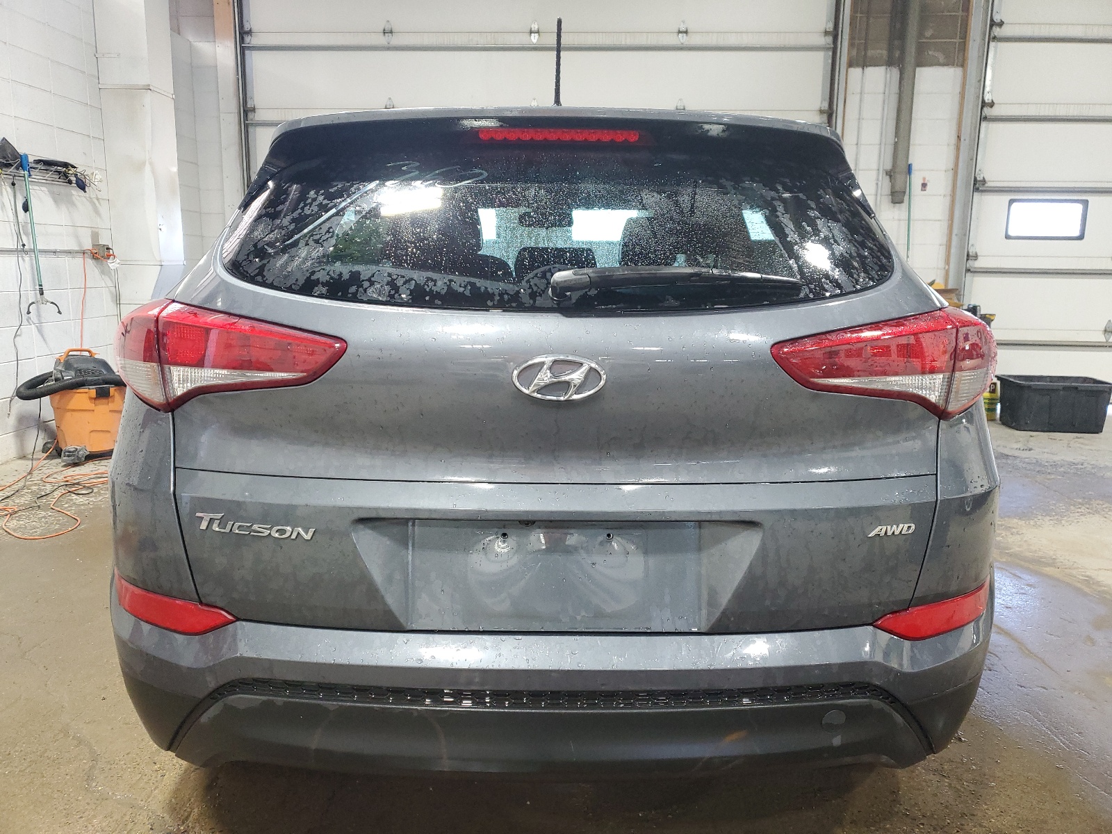 KM8J3CA49HU505081 2017 Hyundai Tucson Limited