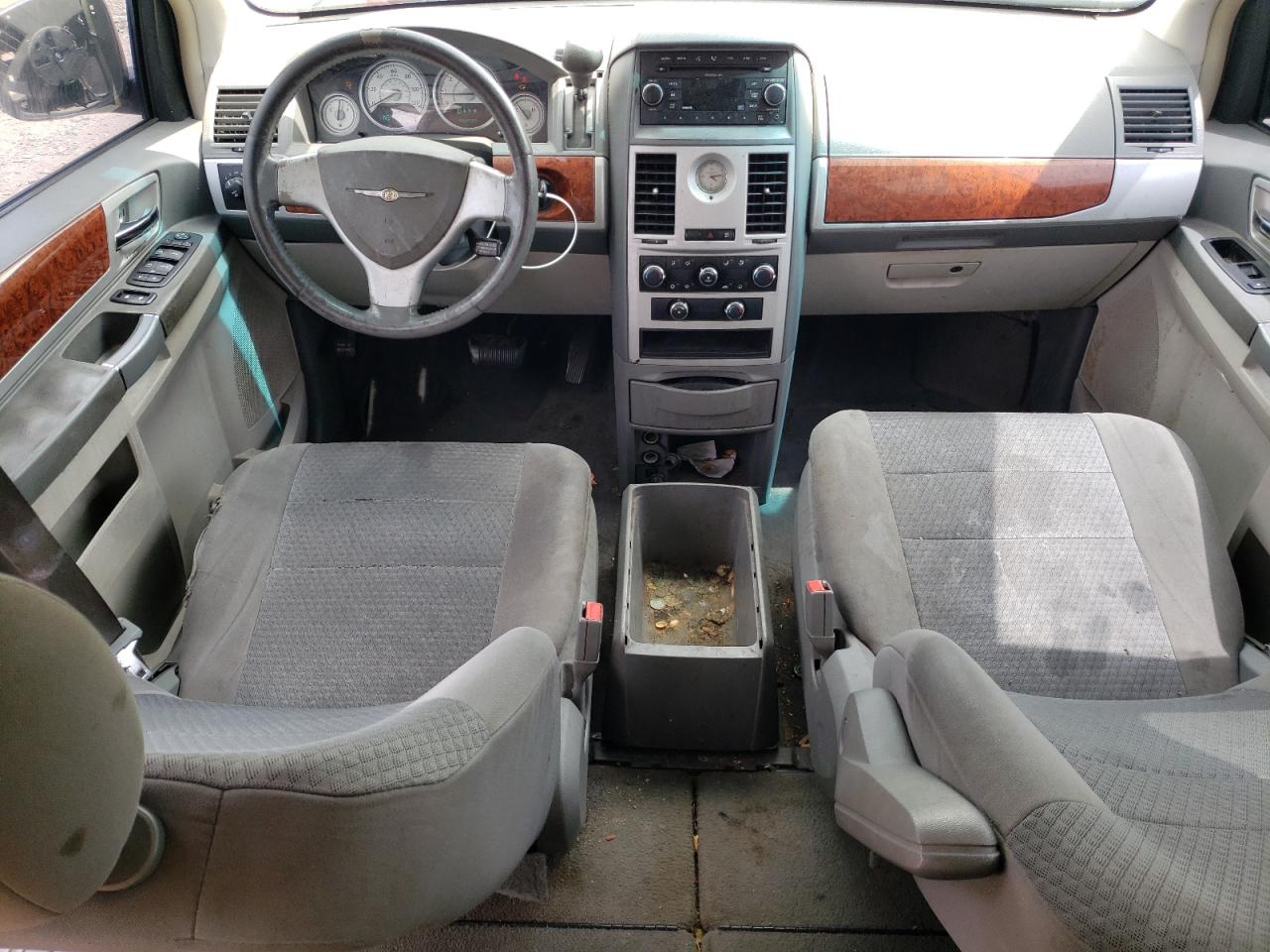 2009 Chrysler Town & Country Touring VIN: 2A8HR54169R563719 Lot: 55520074