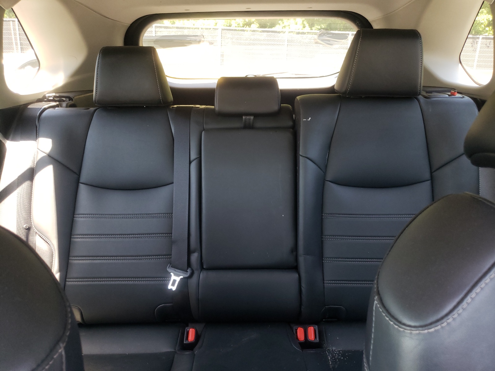 2T3A1RFV6MC161965 2021 Toyota Rav4 Xle Premium