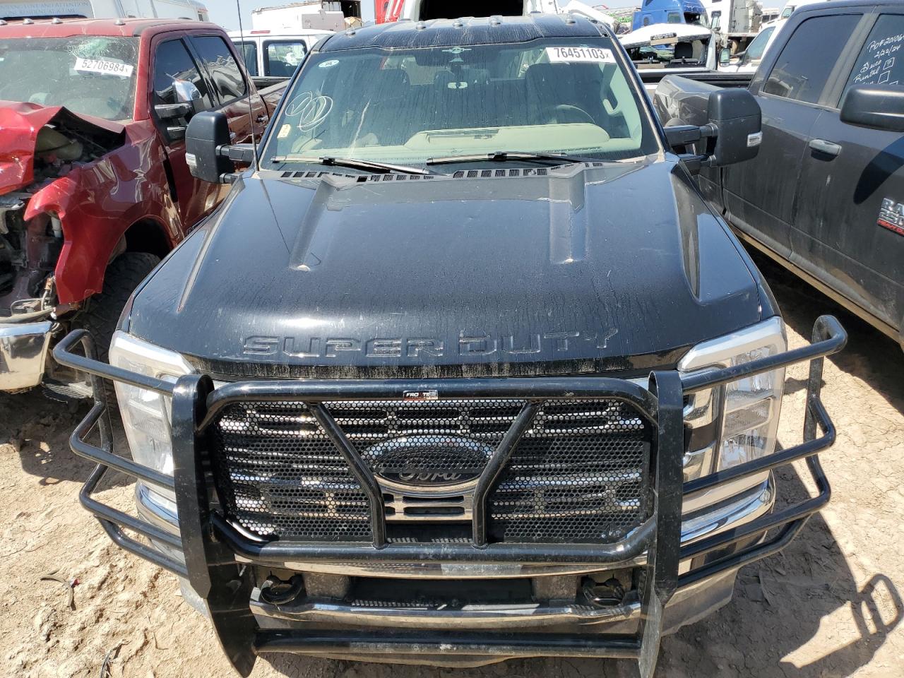 2023 Ford F350 Super Duty VIN: 1FT8W3DT8PEC37596 Lot: 76451103