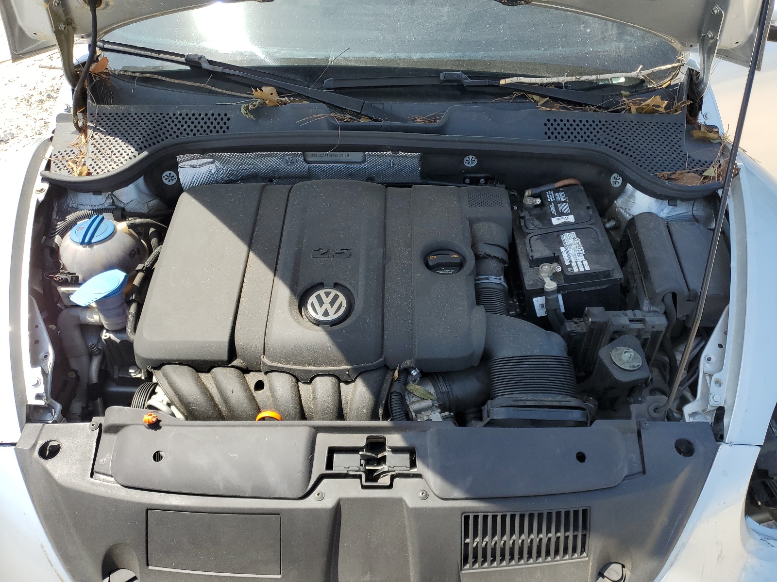 3VWJX7AT4DM613076 2013 Volkswagen Beetle