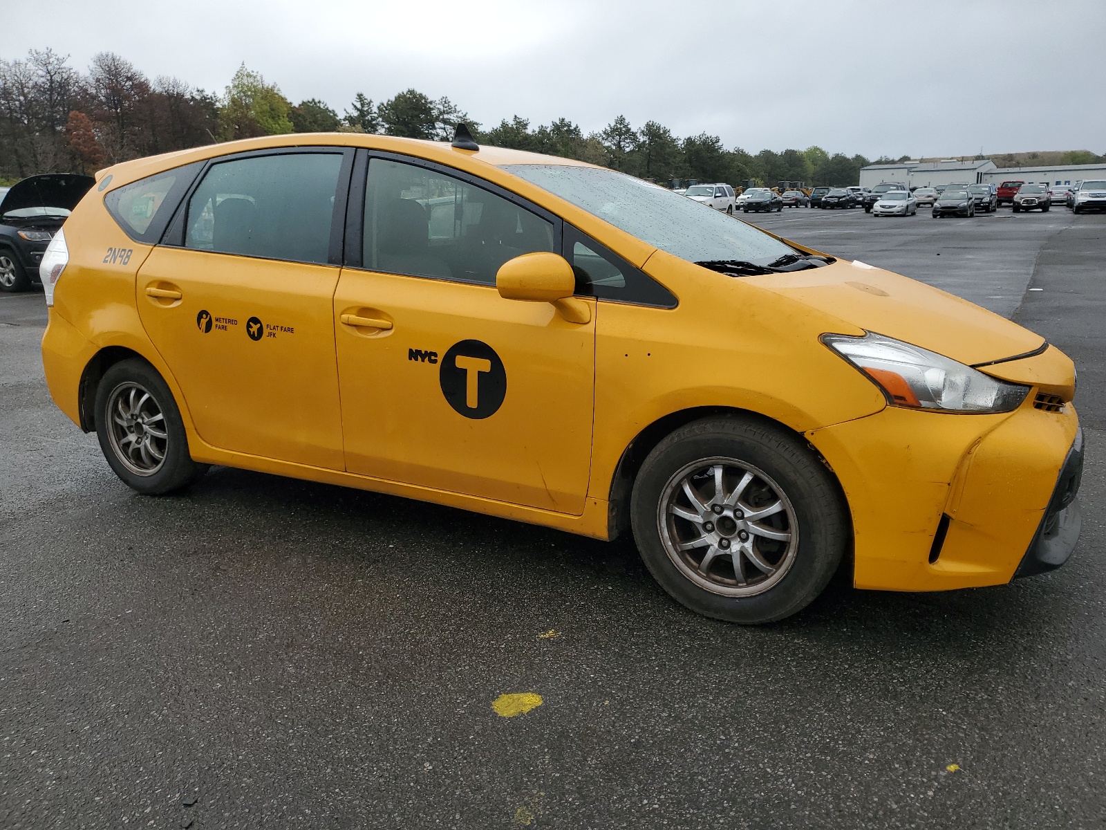 2016 Toyota Prius V vin: JTDZN3EU2GJ044902