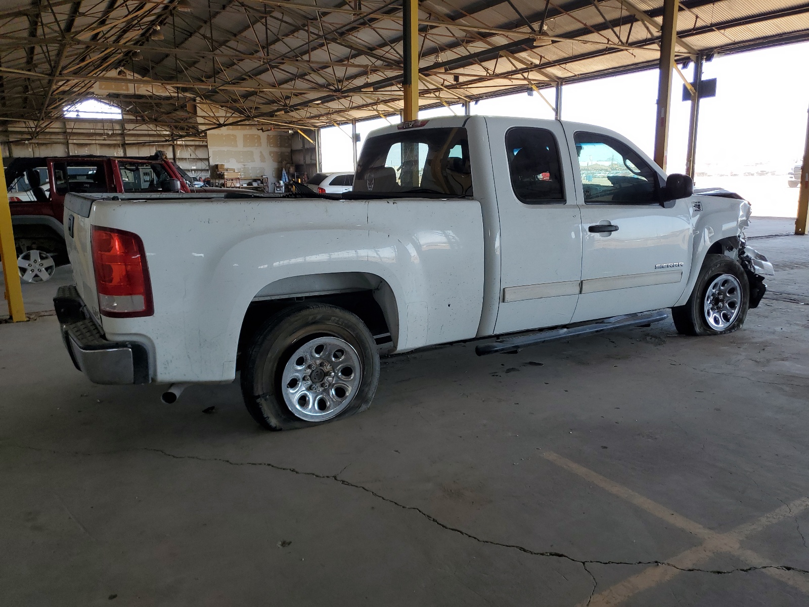 1GTR1UEA6BZ292412 2011 GMC Sierra C1500 Sl