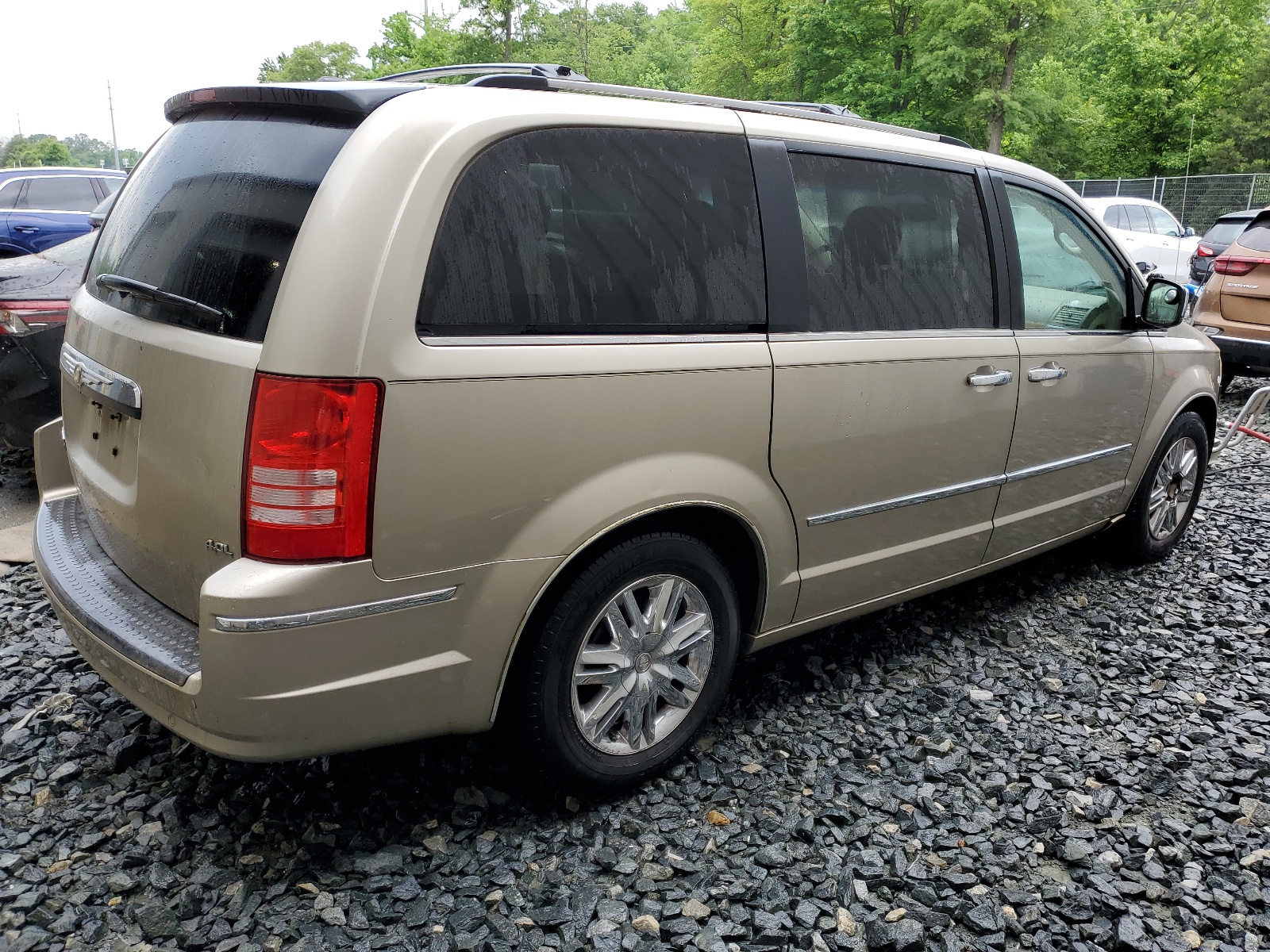 2A8HR64X98R149388 2008 Chrysler Town & Country Limited