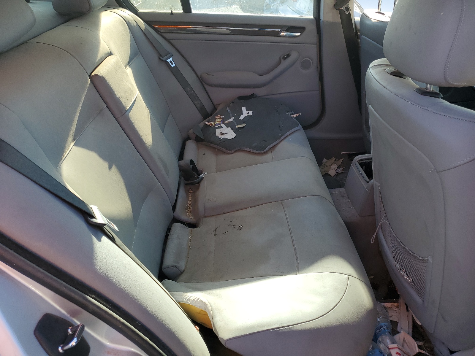 WBAEU33432PF71843 2002 BMW 325 Xi