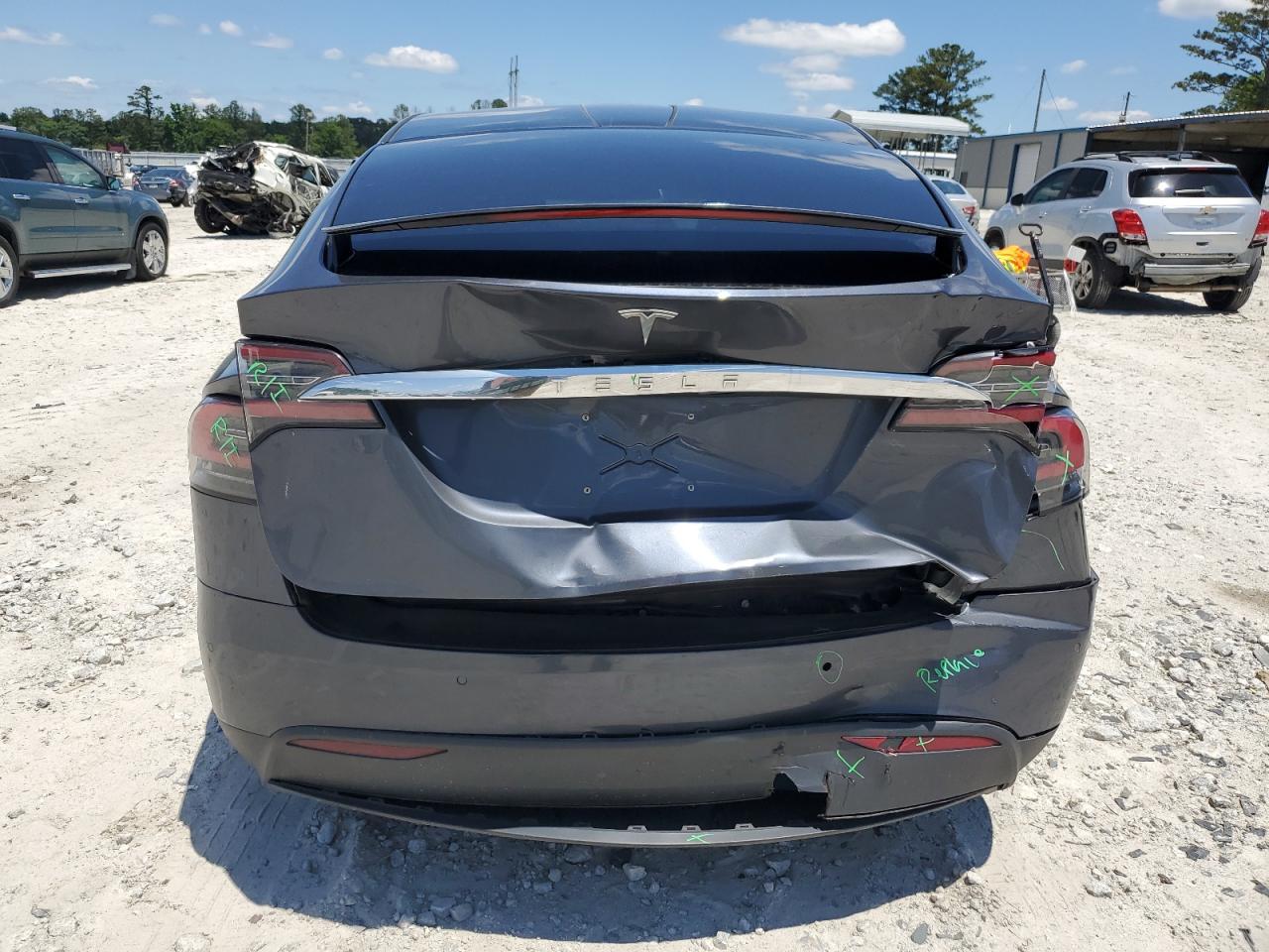 2017 Tesla Model X VIN: 5YJXCDE23HF076073 Lot: 55517694