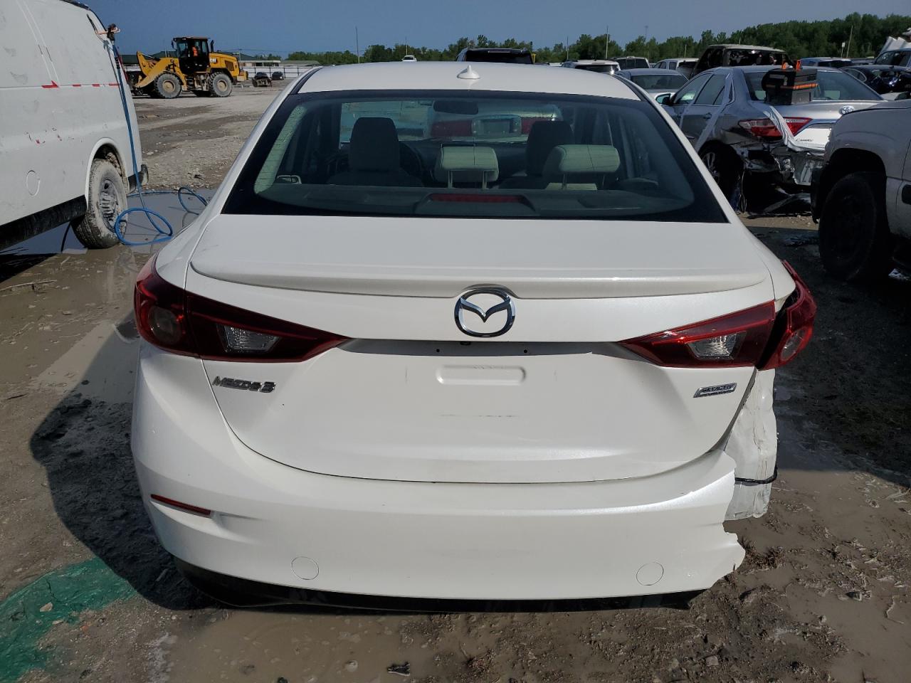 2015 Mazda 3 Touring VIN: JM1BM1V76F1255134 Lot: 46884144