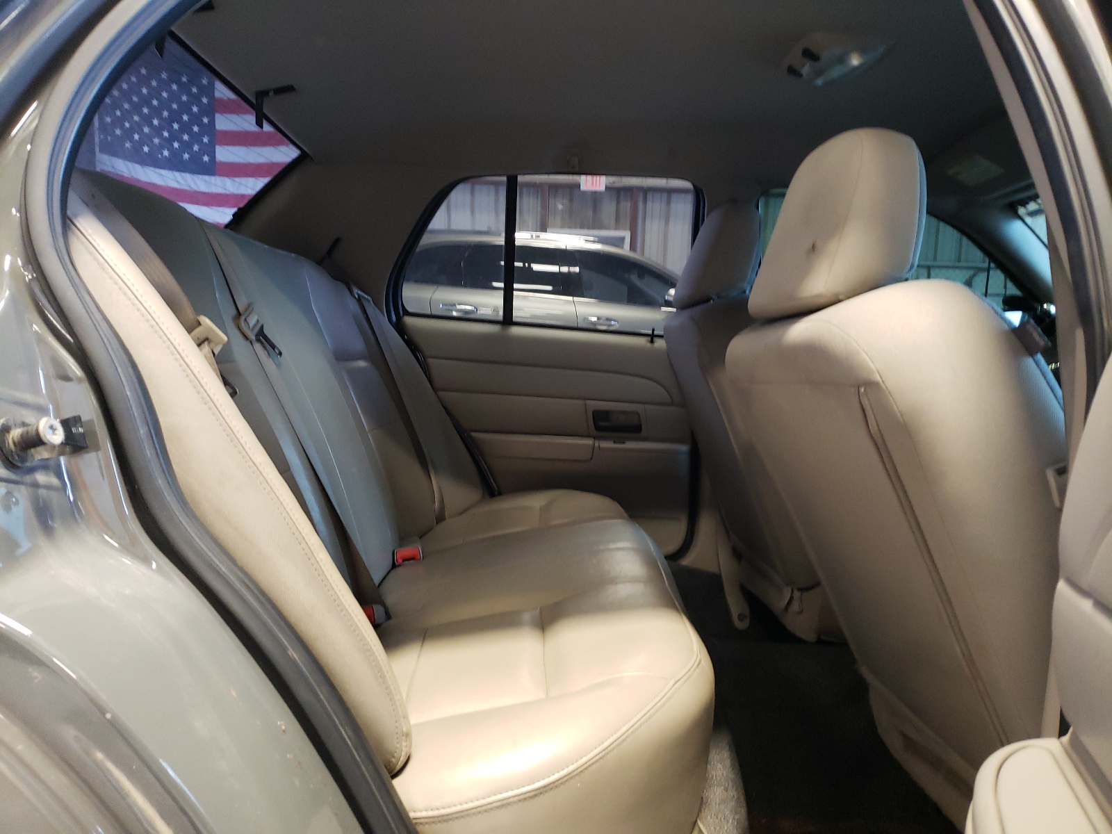 2FAHP71W67X102446 2007 Ford Crown Victoria Police Interceptor