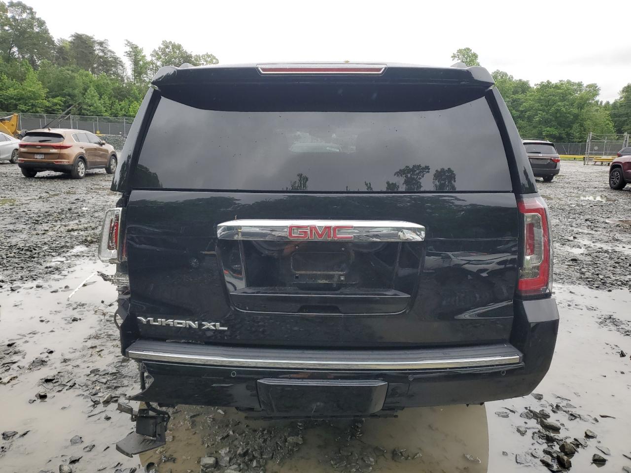 2019 GMC Yukon Xl Denali VIN: 1GKS2HKJ3KR263402 Lot: 55164004