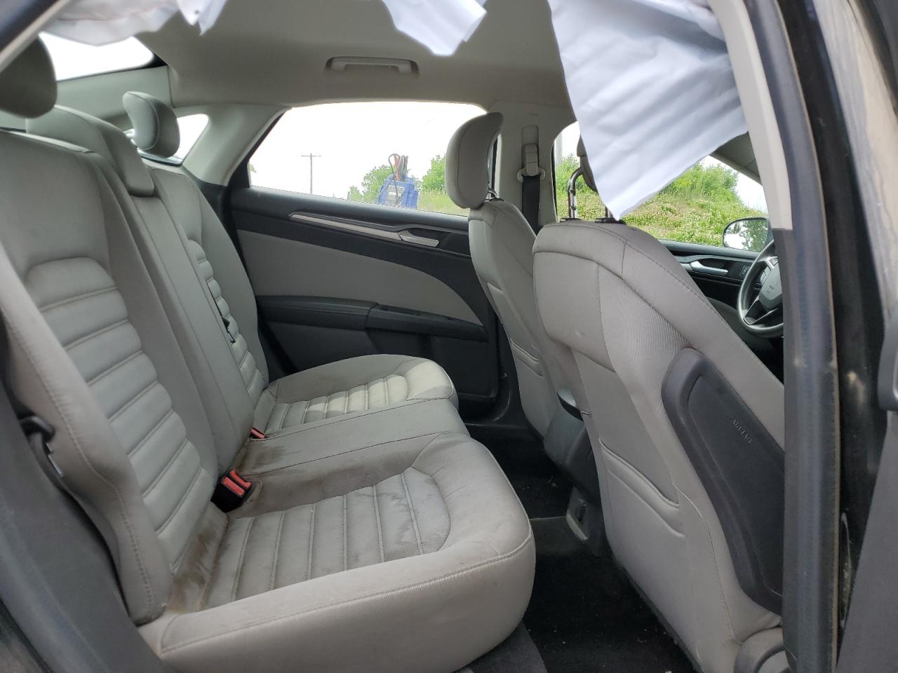 2014 Ford Fusion S VIN: 3FA6P0G75ER396576 Lot: 56212174