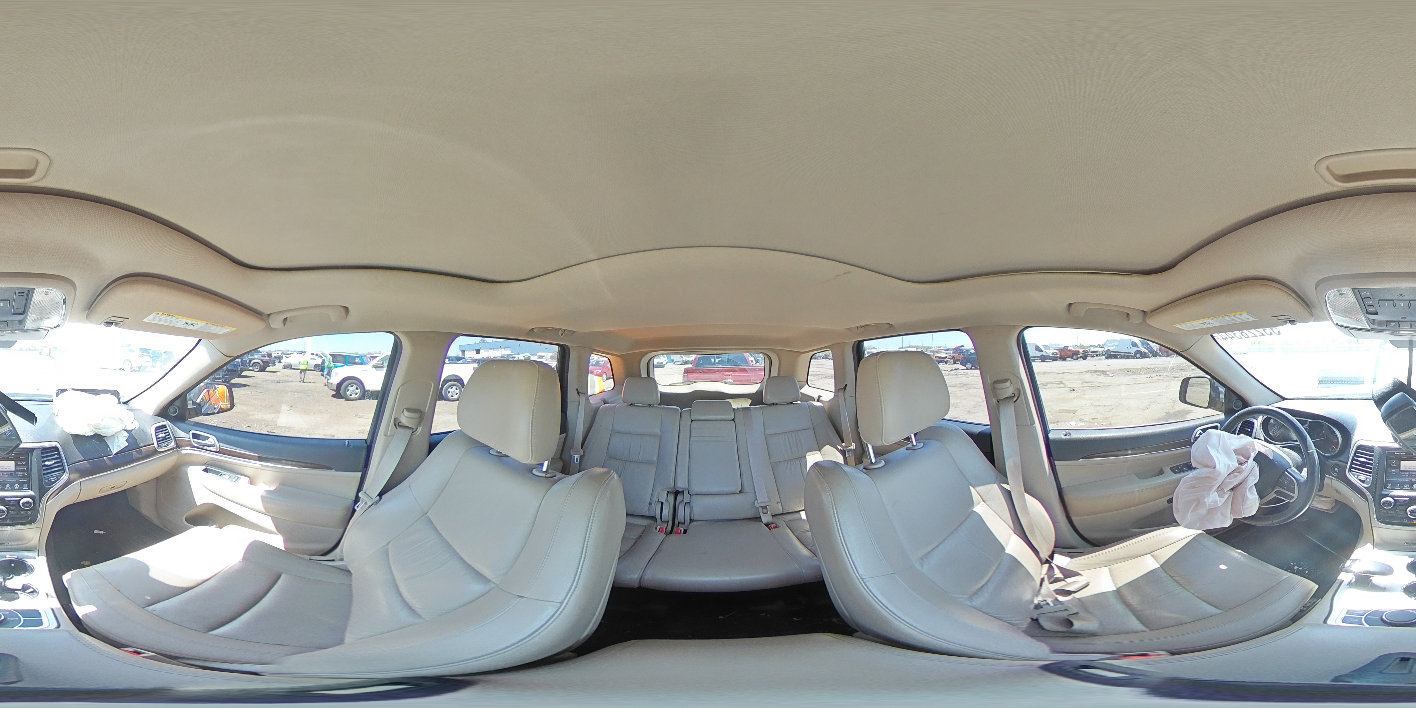 2015 Jeep Grand Cherokee Limited VIN: 1C4RJFBG3FC607325 Lot: 53228344