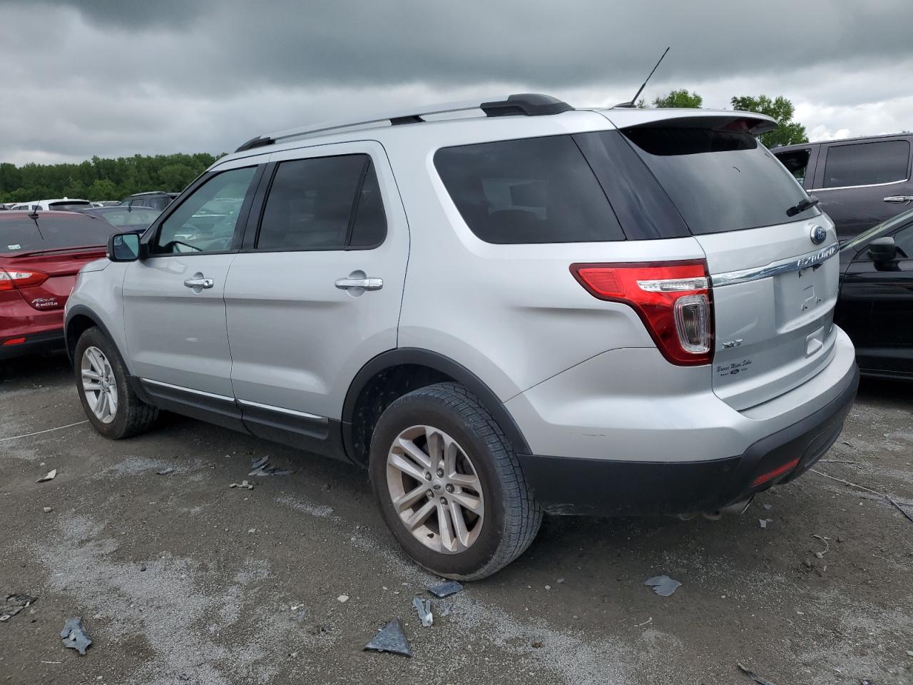 1FM5K8D8XFGC53322 2015 FORD EXPLORER - Image 2