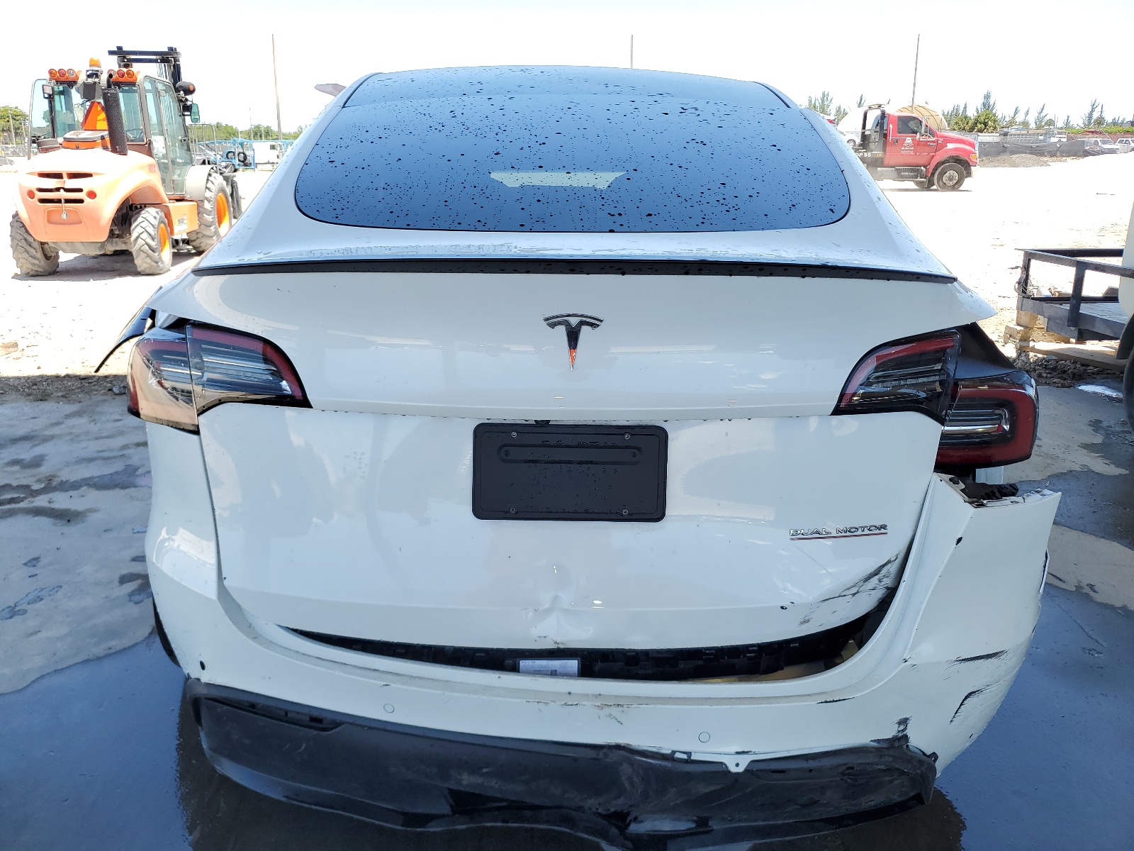 5YJYGDEF2MF252651 2021 Tesla Model Y