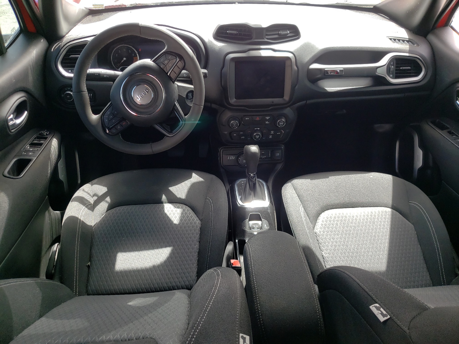 ZACNJDBB9MPN13589 2021 Jeep Renegade Latitude