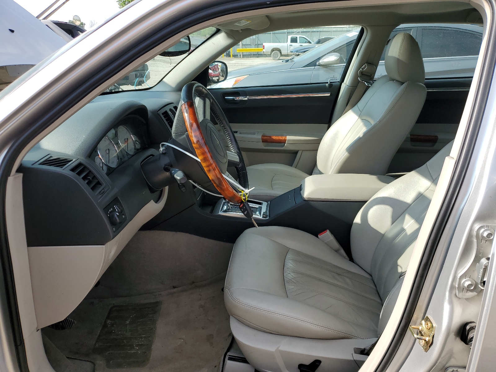 2C3KA63H16H317451 2006 Chrysler 300C