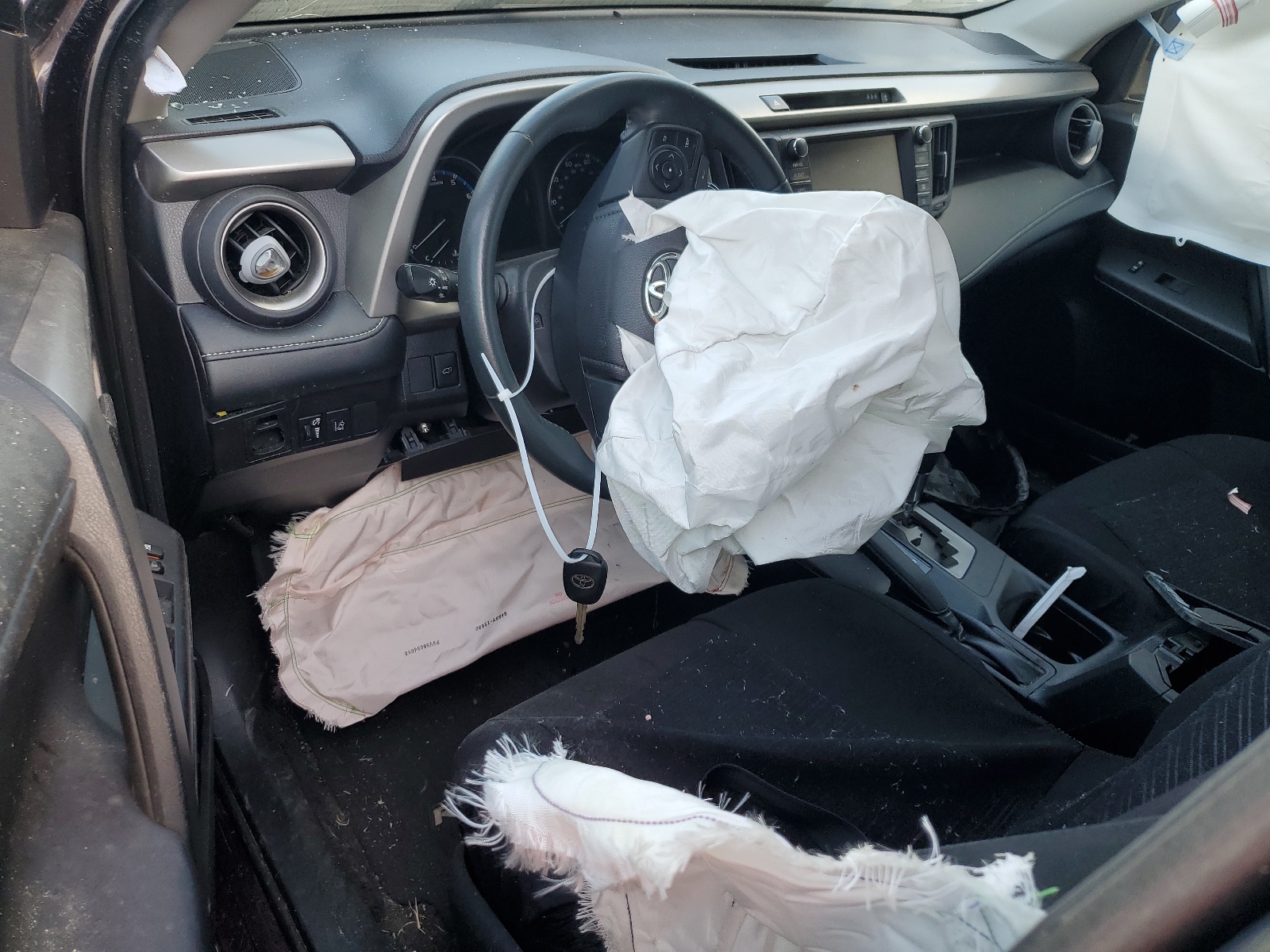 2T3WFREV9HW344807 2017 Toyota Rav4 Xle