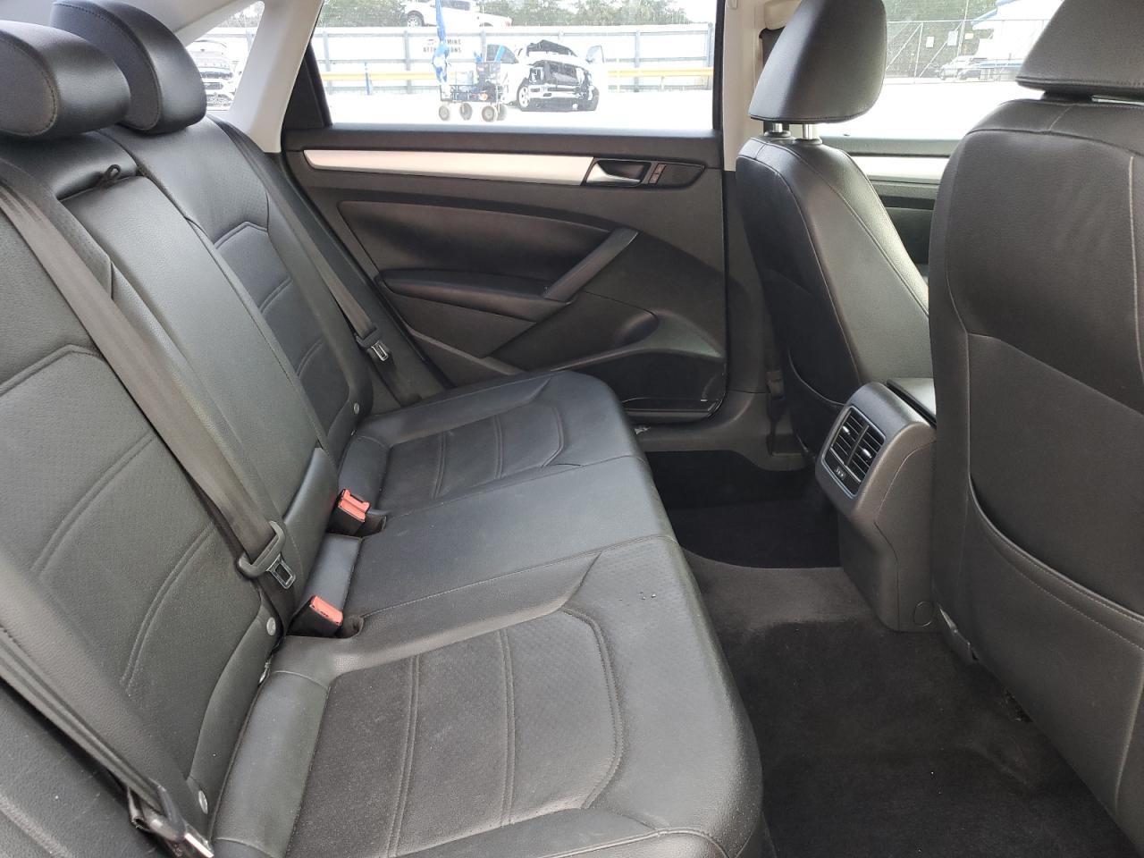 2013 Volkswagen Passat Se VIN: 1VWBP7A3XDC034230 Lot: 54911004