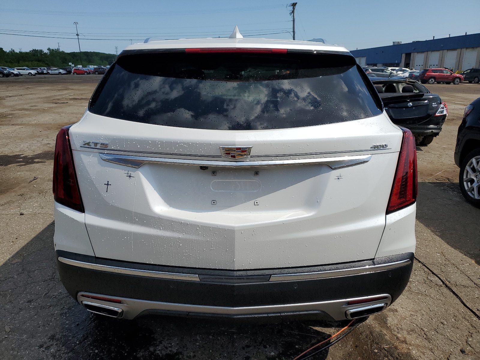 1GYKNCRS6PZ221585 2023 Cadillac Xt5 Premium Luxury
