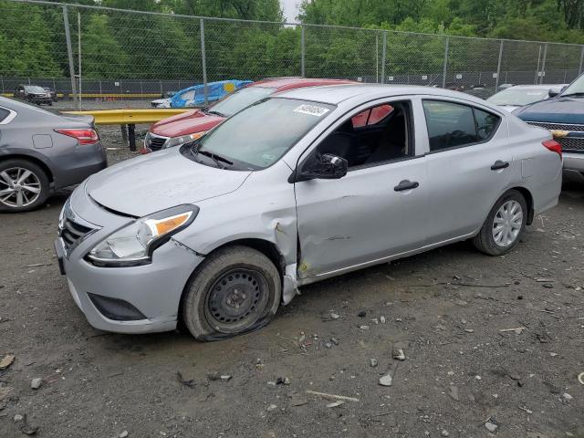  NISSAN VERSA 2019 Серебристый