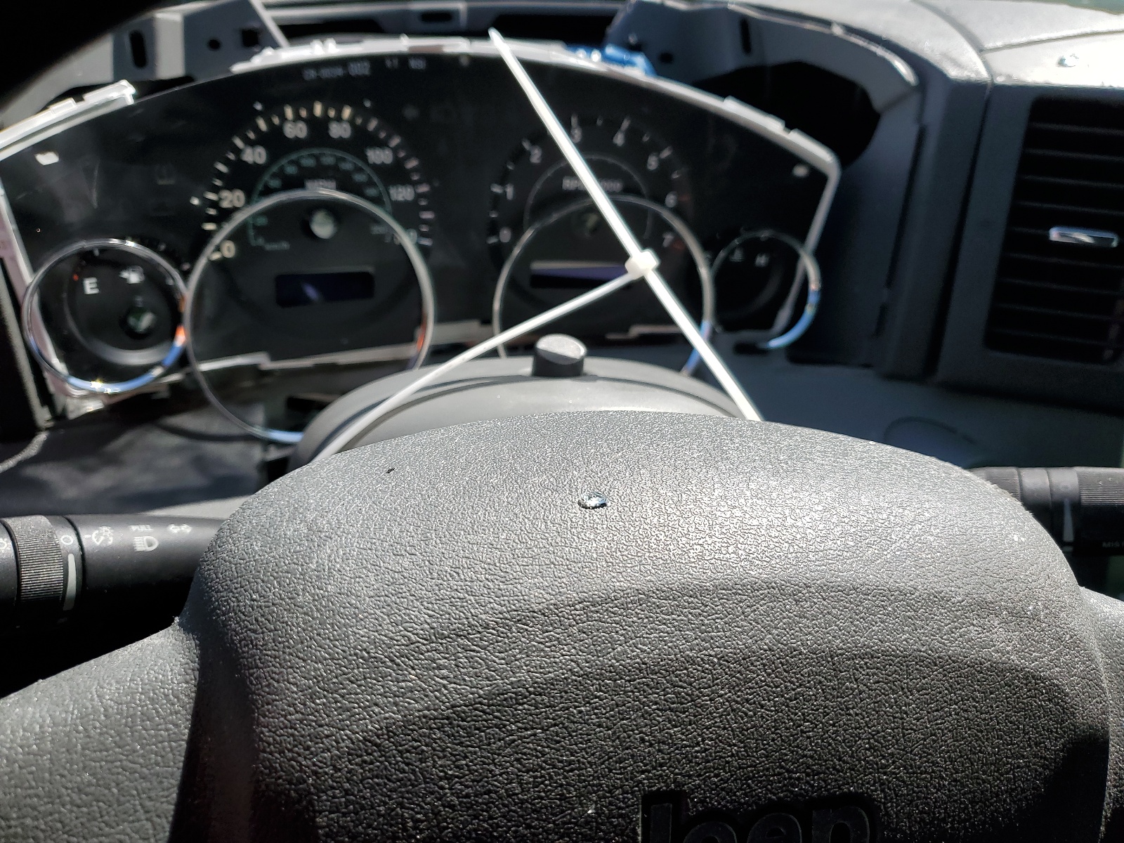 1J8GS48K07C680733 2007 Jeep Grand Cherokee Laredo