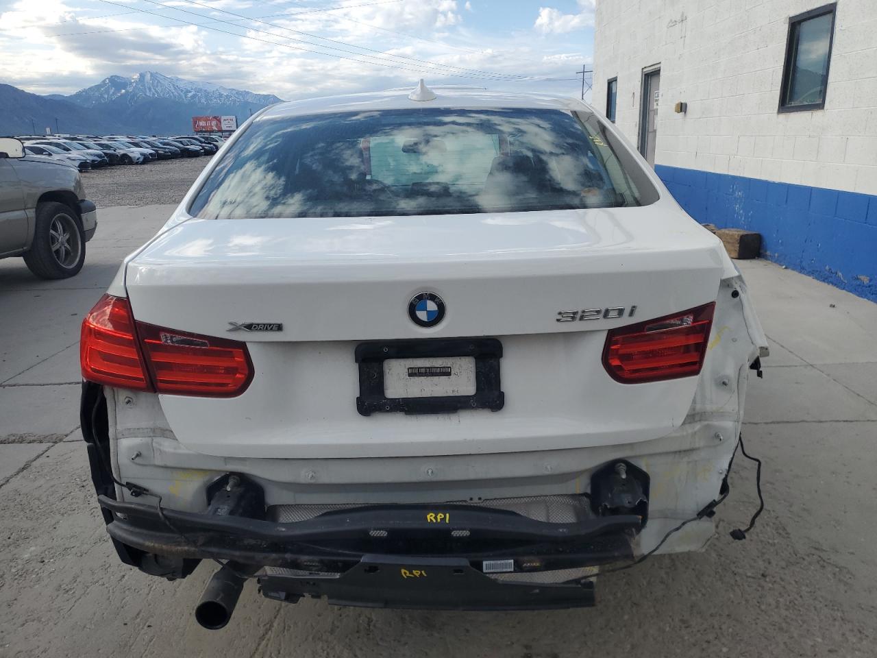 WBA3C3G50FNT52429 2015 BMW 320 I xDrive