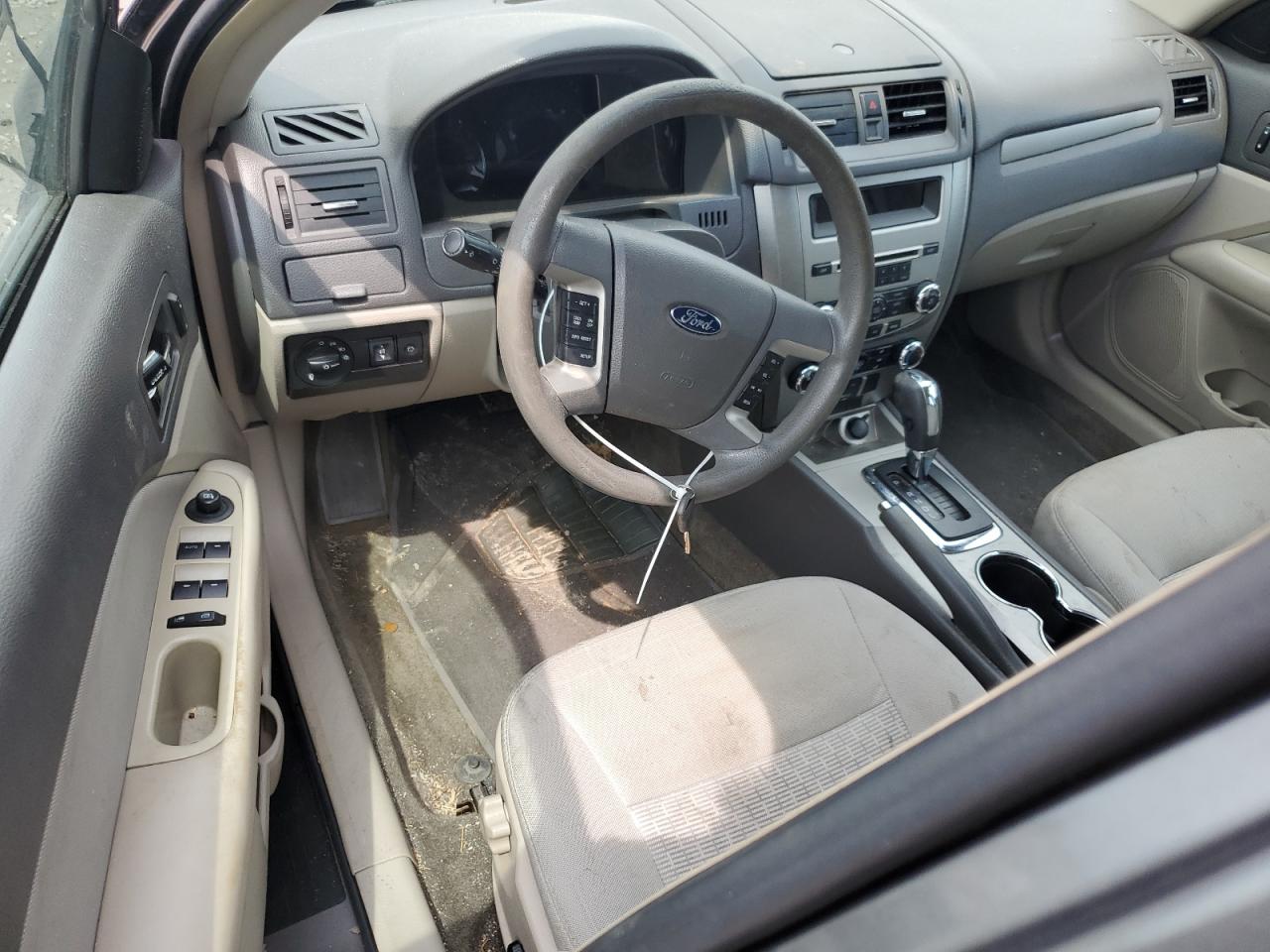 2011 Ford Fusion Se VIN: 3FAHP0HA1BR105327 Lot: 53804064