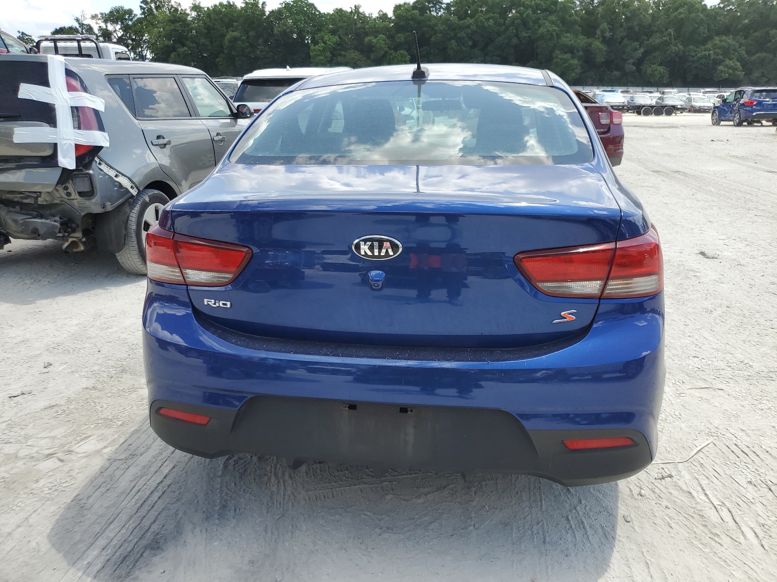 3KPA24ABXKE229415 2019 Kia Rio S