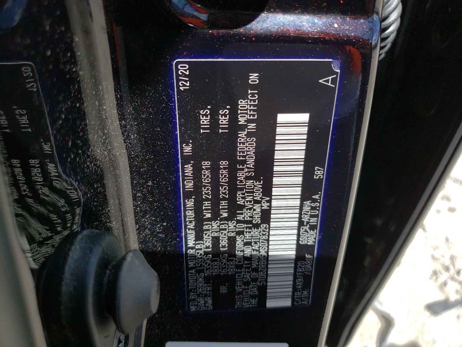 5TDBZRBH5MS078329 2021 Toyota Highlander L