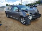 2017 Toyota Sienna Le na sprzedaż w Bridgeton, MO - Front End