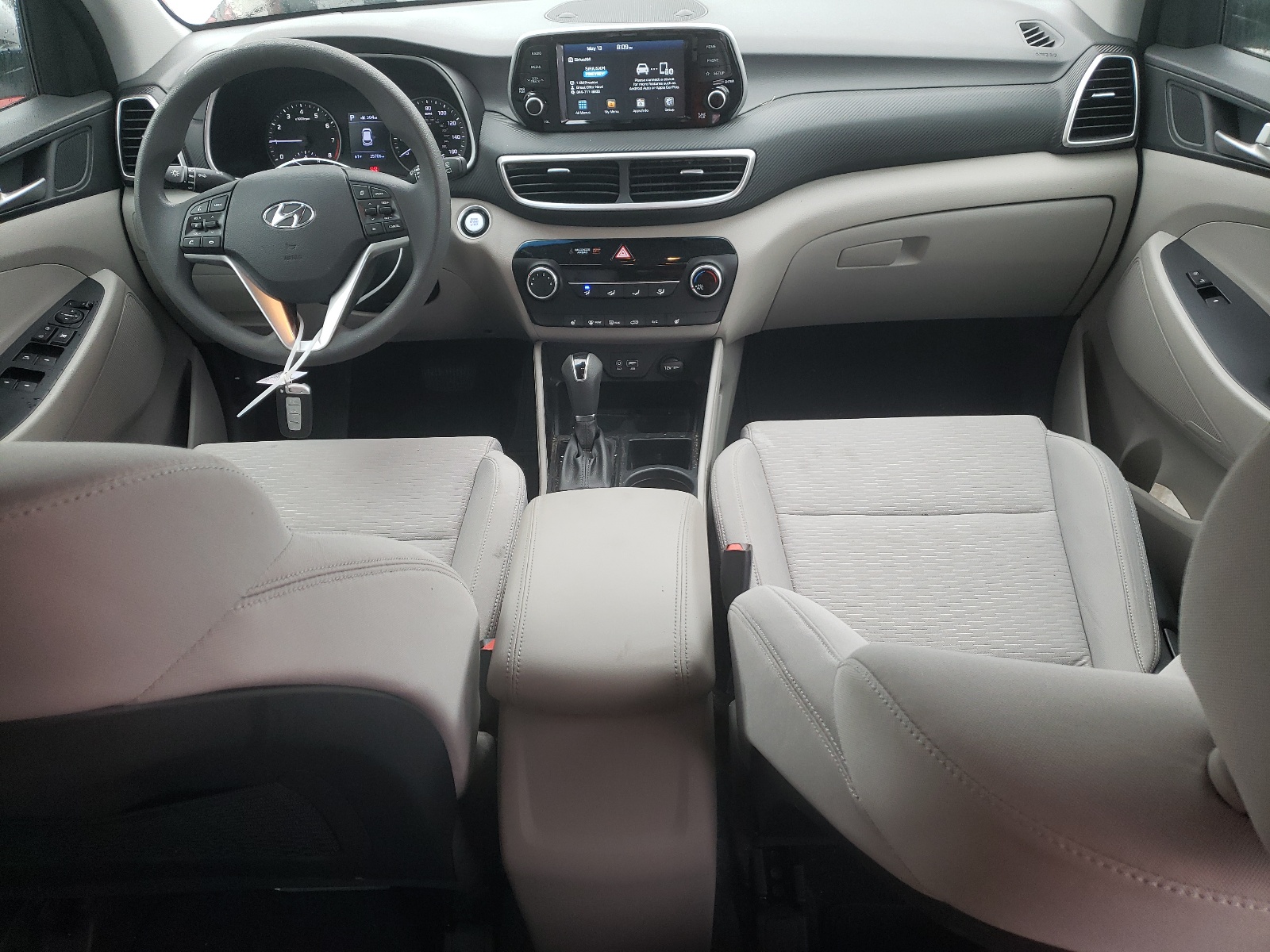 KM8J33A46KU853010 2019 Hyundai Tucson Limited