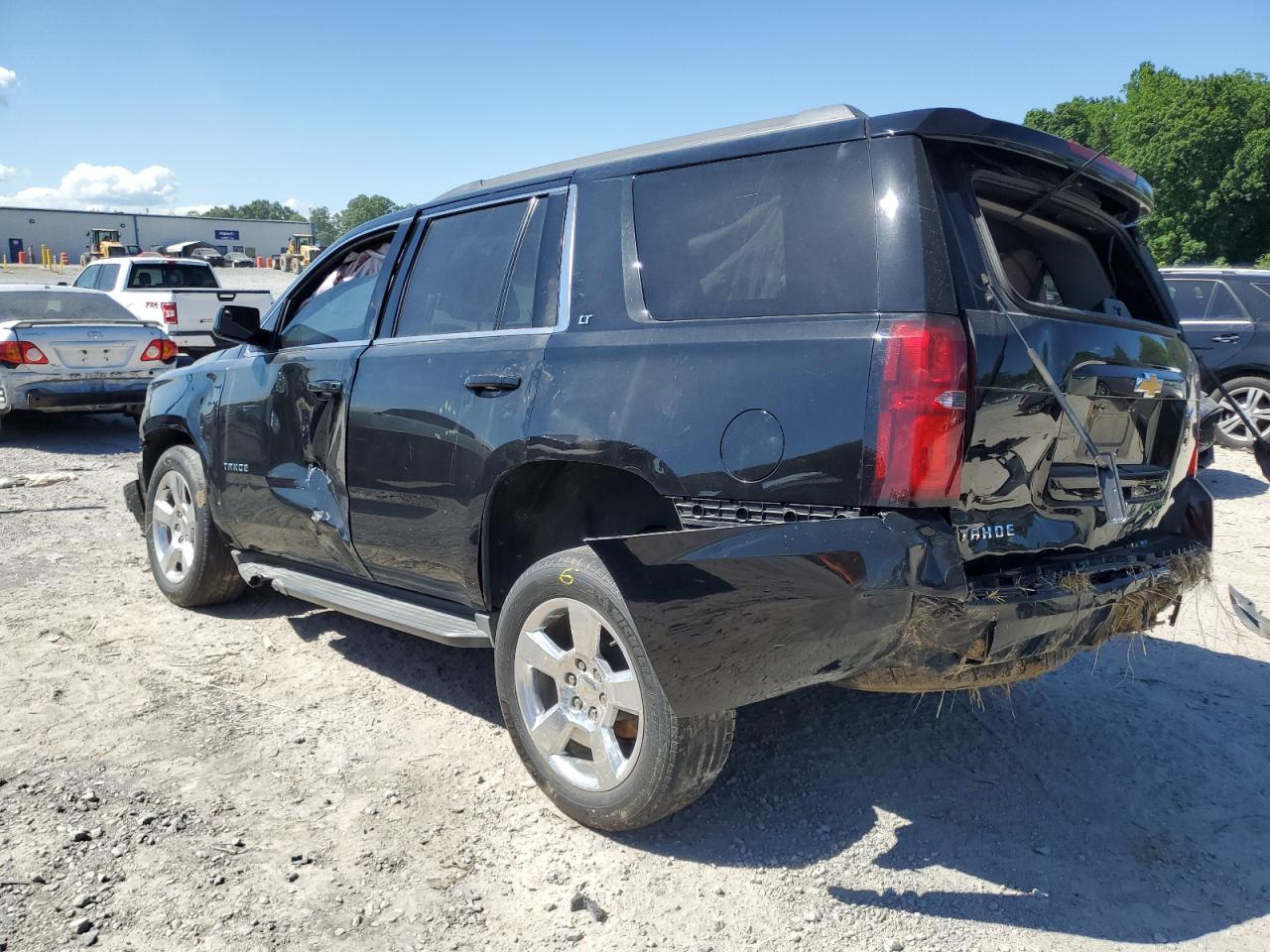 1GNSCBKC6FR634637 2015 CHEVROLET TAHOE - Image 2