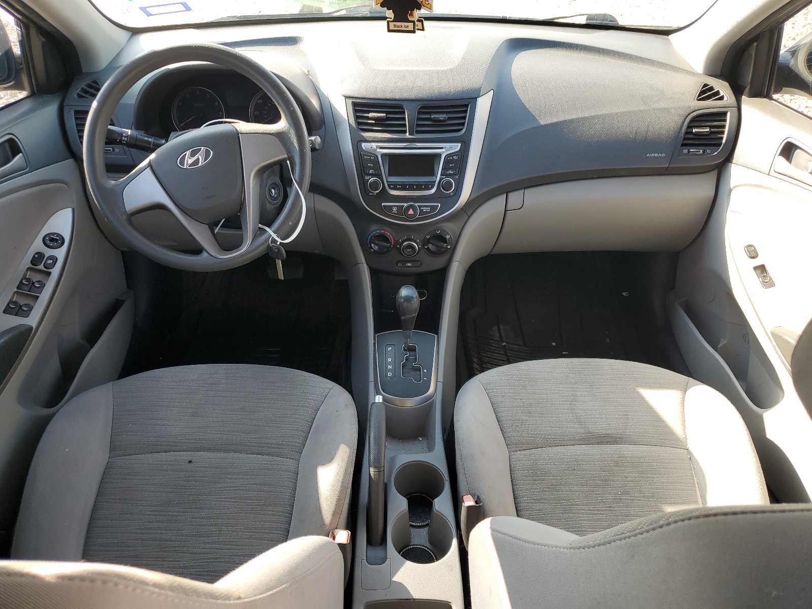 KMHCT4AE1GU130356 2016 Hyundai Accent Se