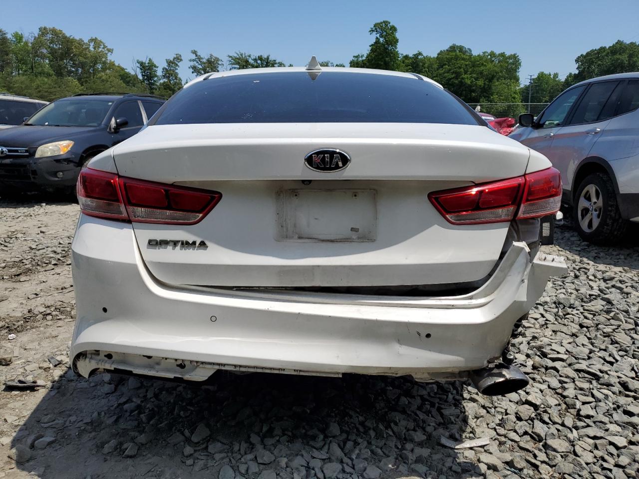 5XXGT4L30JG271661 2018 Kia Optima Lx