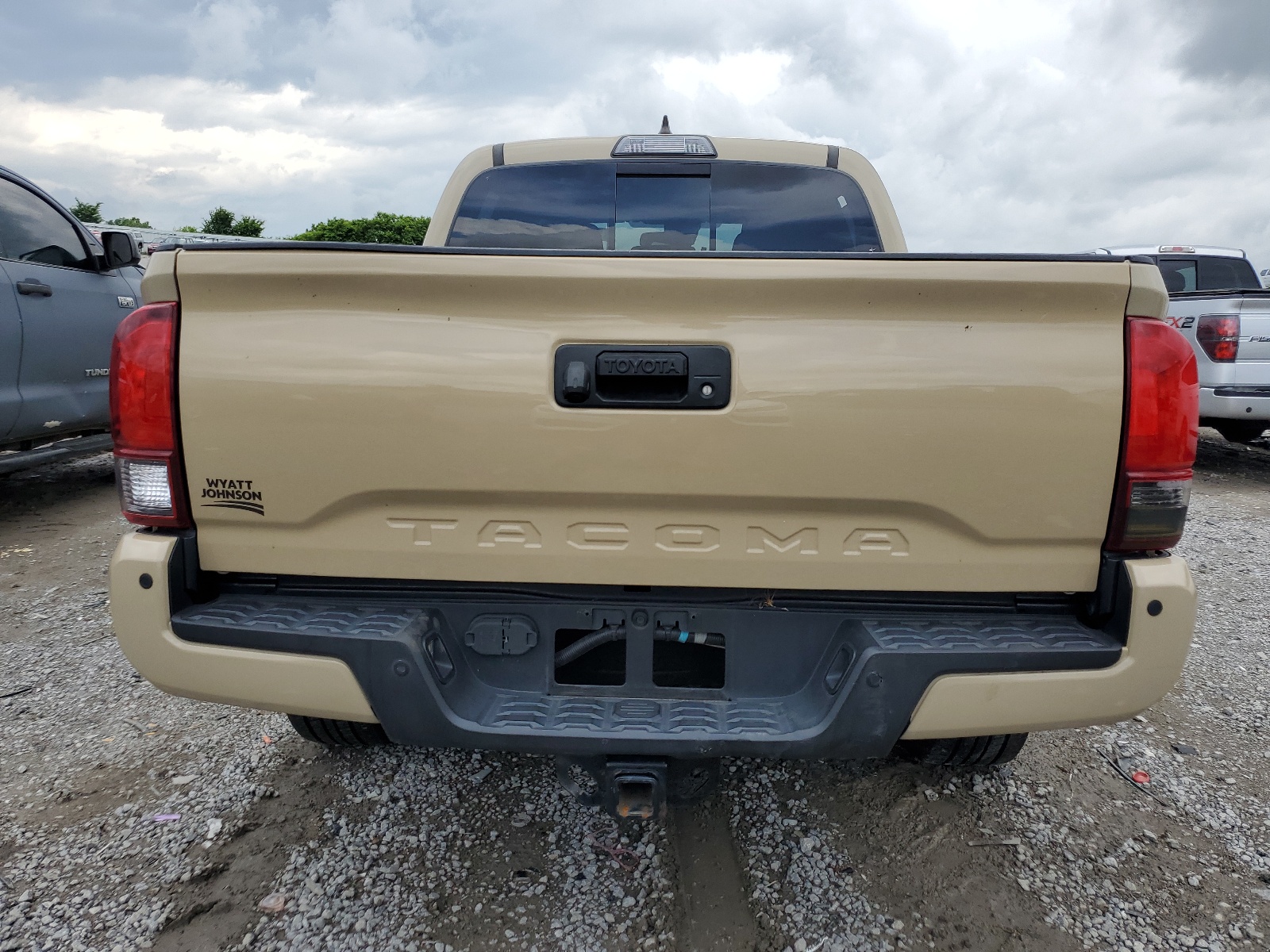 3TMCZ5AN2KM232514 2019 Toyota Tacoma Double Cab