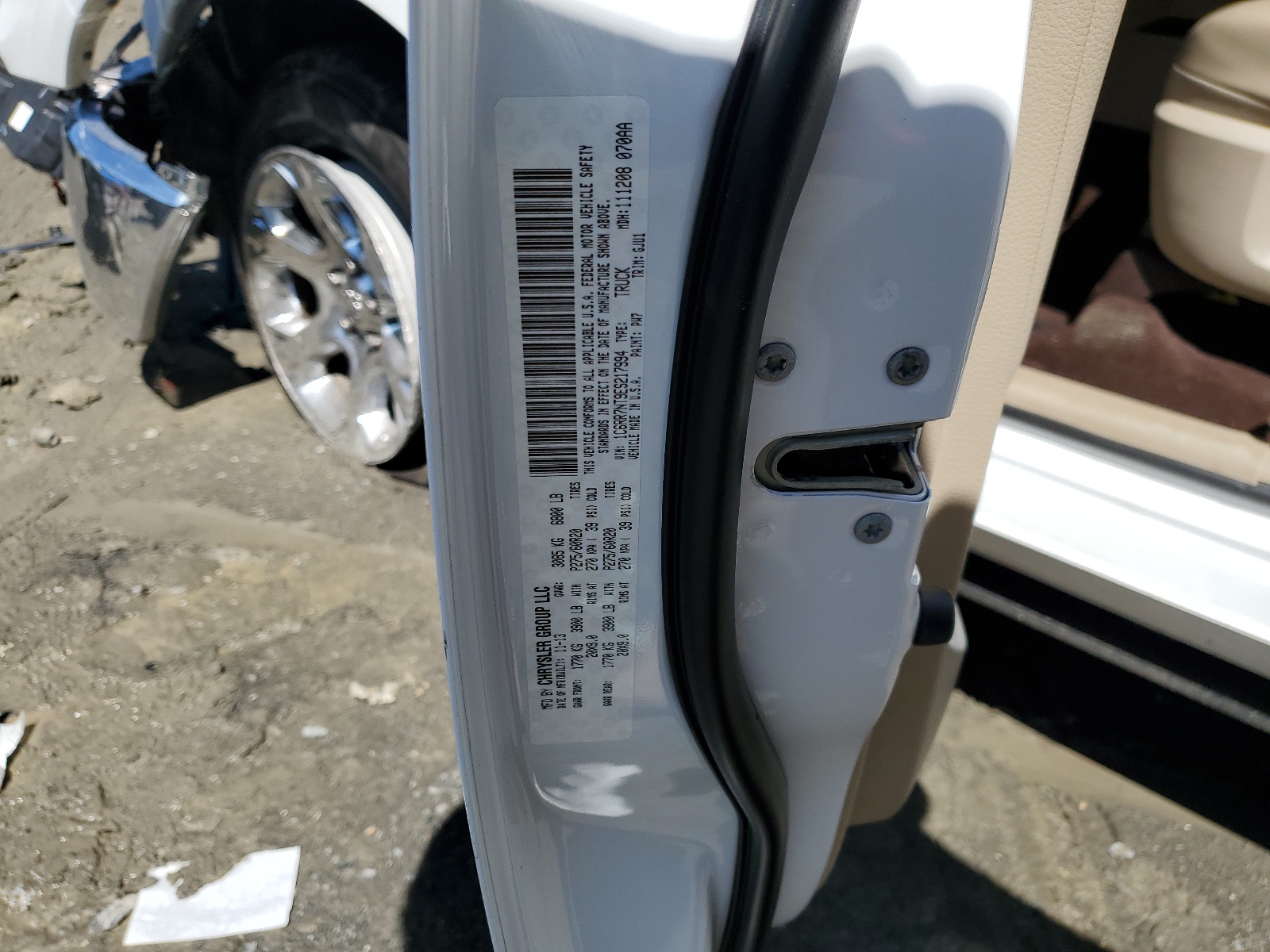 1C6RR7NT9ES217994 2014 Ram 1500 Laramie