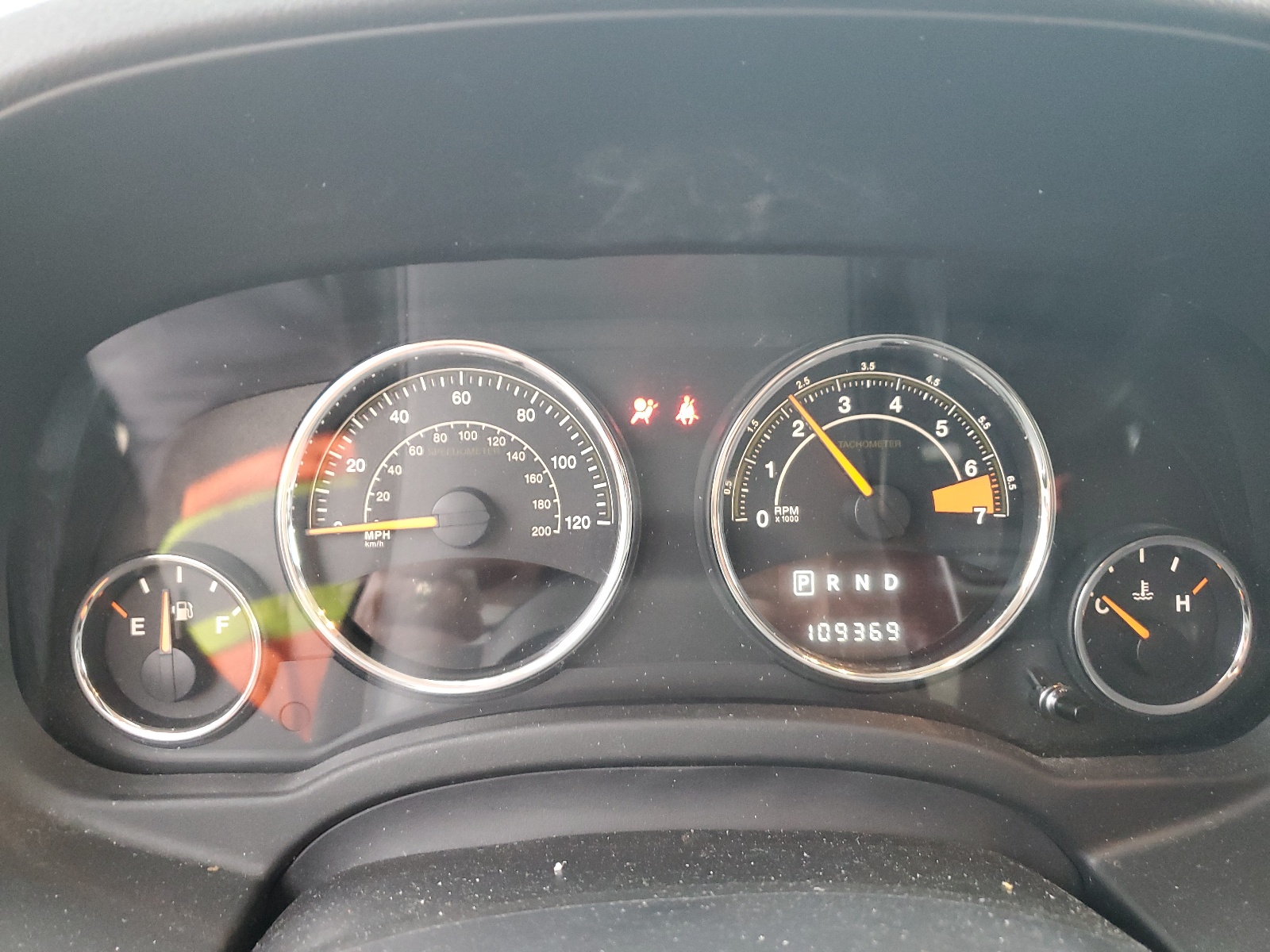 1C4NJCEA5GD716417 2016 Jeep Compass Latitude