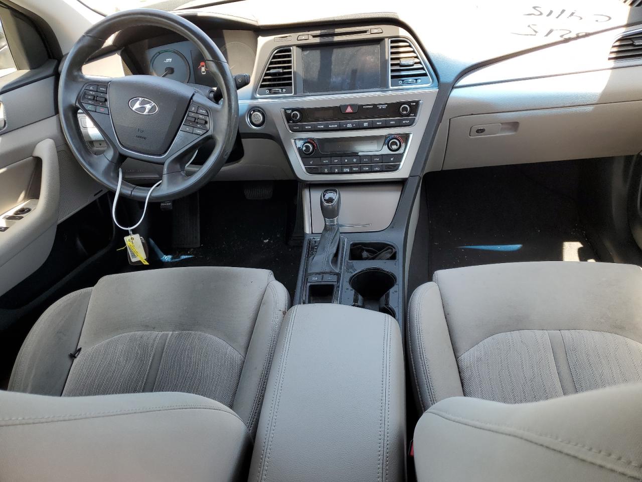 2016 Hyundai Sonata Plug-In Hybrid VIN: KMHE14L29GA031061 Lot: 55126504