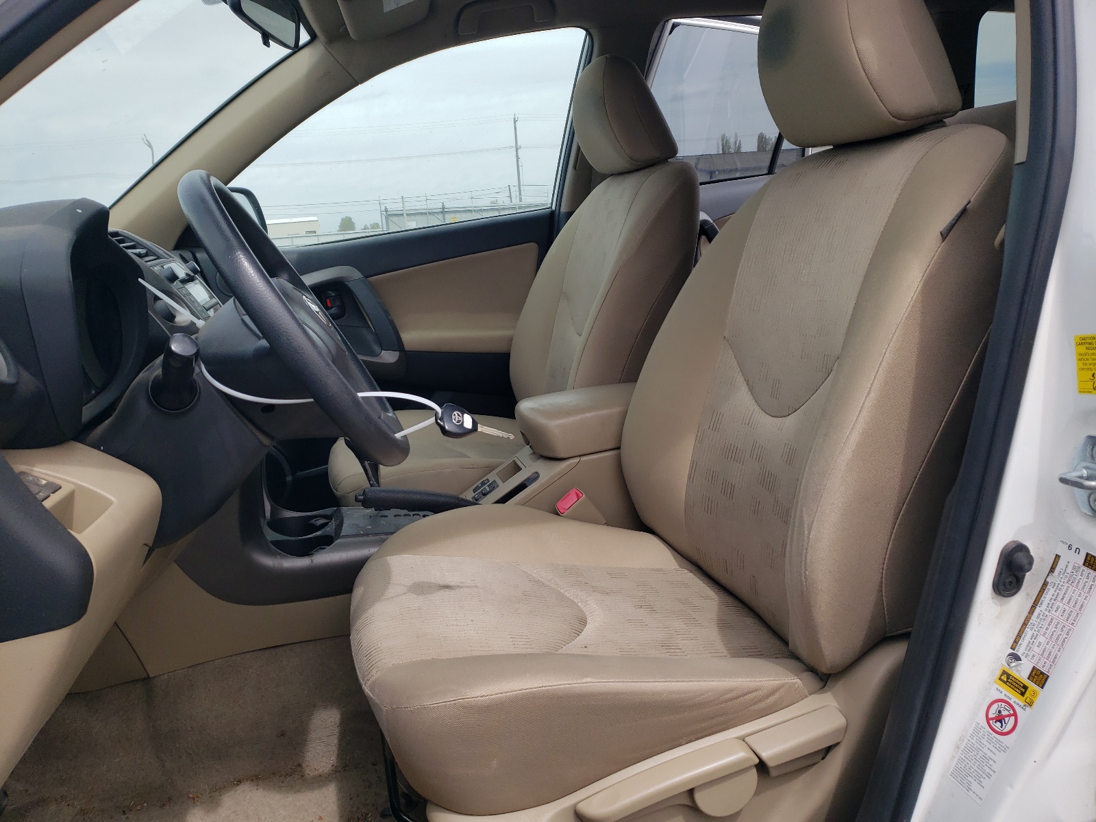 JTMKF4DV2A5021831 2010 Toyota Rav4