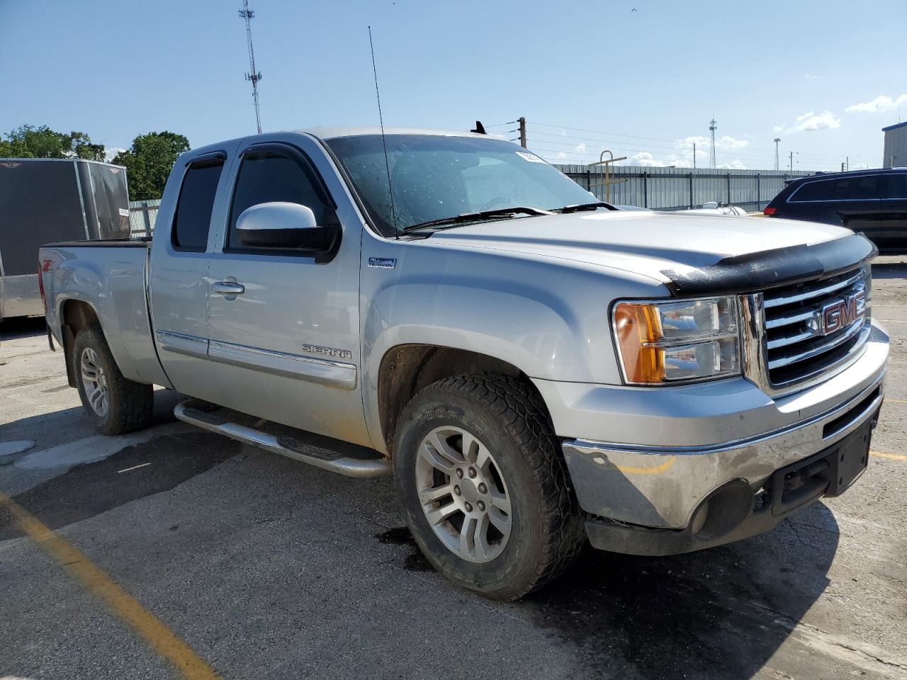 2011 GMC Sierra - Image 4