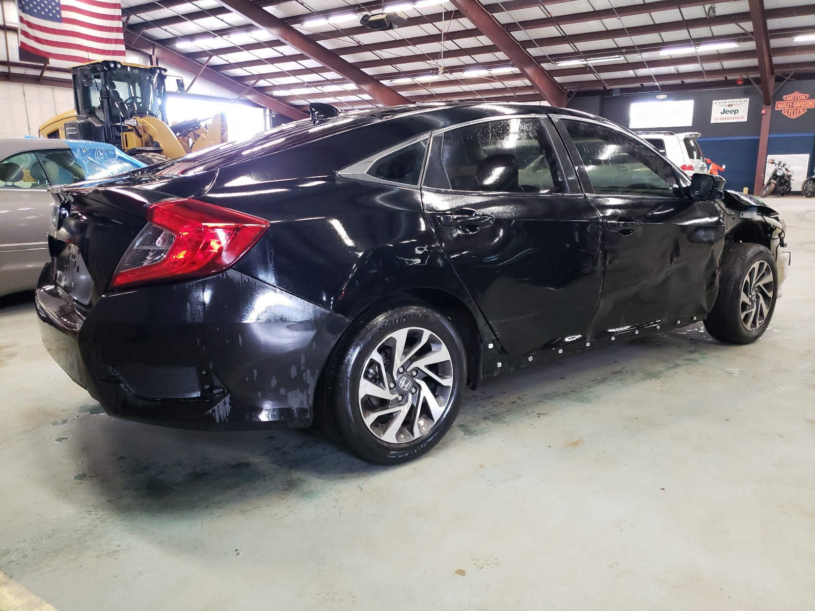 2018 Honda Civic Ex vin: 2HGFC2F77JH560761